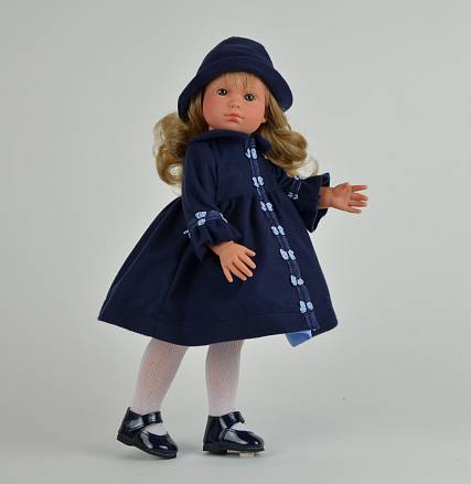 Кукла Нелли в синей панамке, 43 см 
